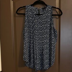 Ann Taylor Factory Navy and White pleated Sleeveless Top. Small